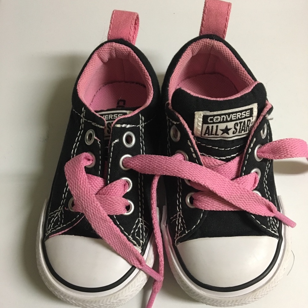 Toddler Girls size 5 Converse